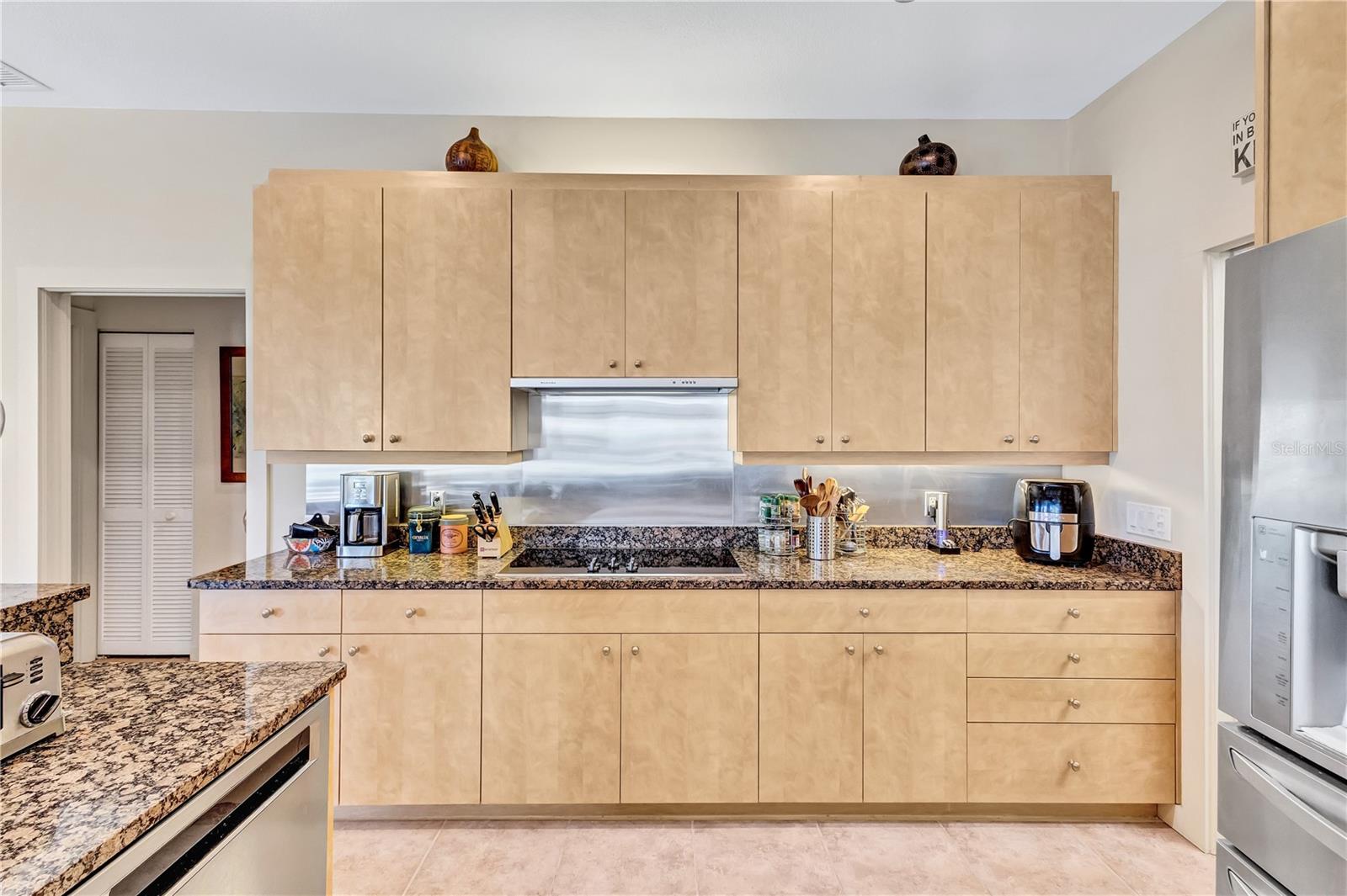 Image 20 of 97 For 105 Inlets Boulevard 105