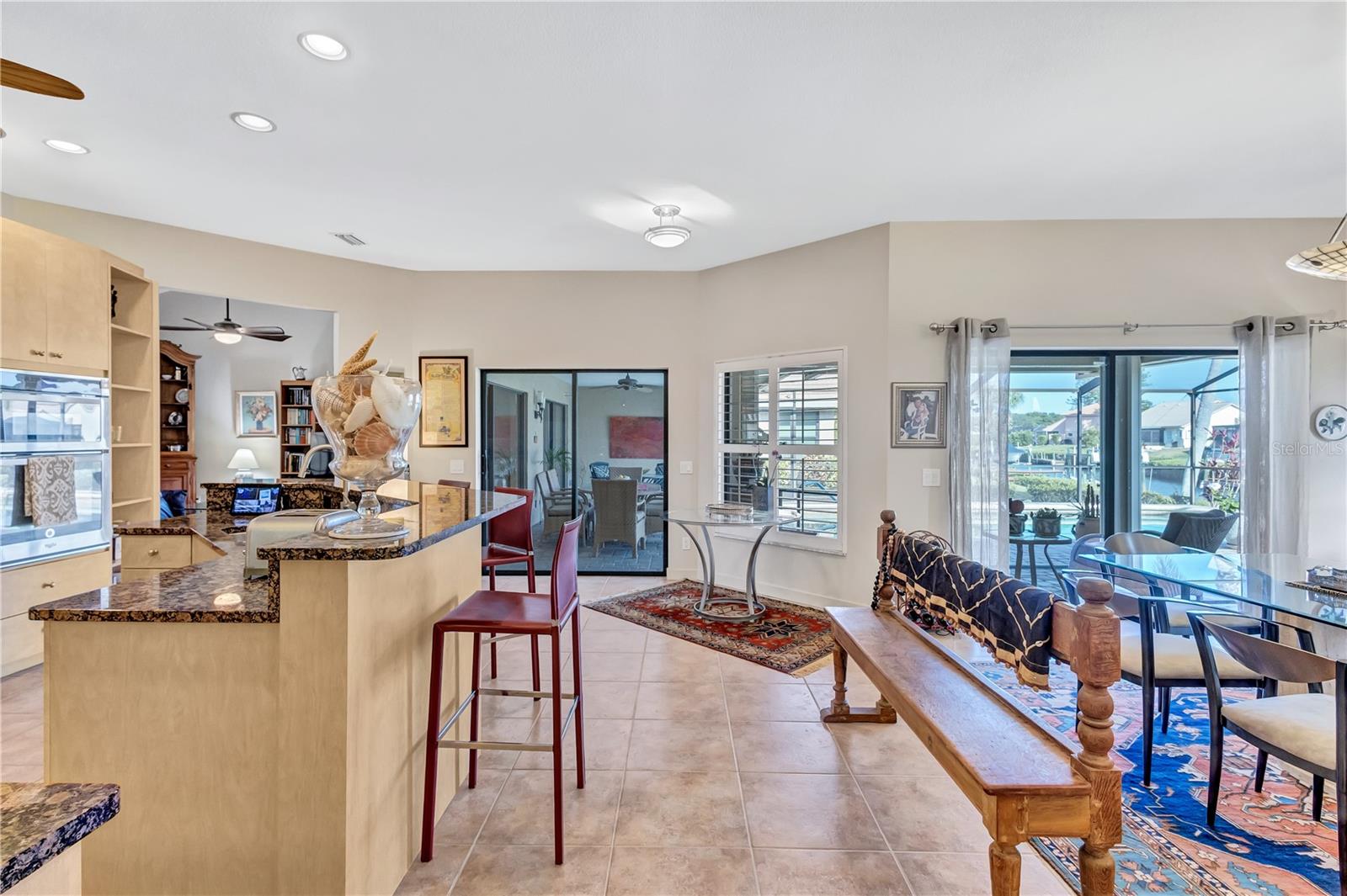 Image 27 of 97 For 105 Inlets Boulevard 105