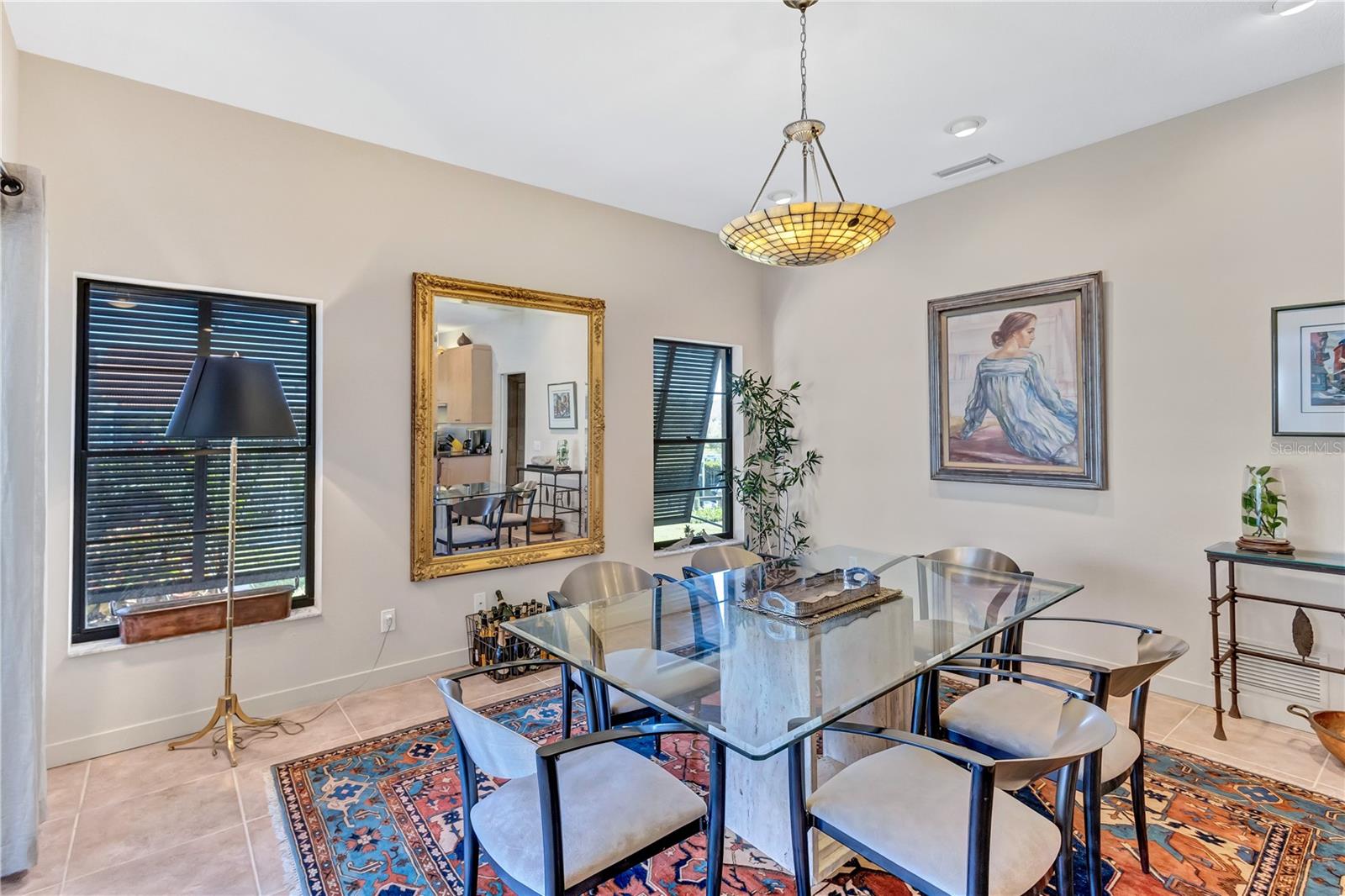 Image 28 of 97 For 105 Inlets Boulevard 105
