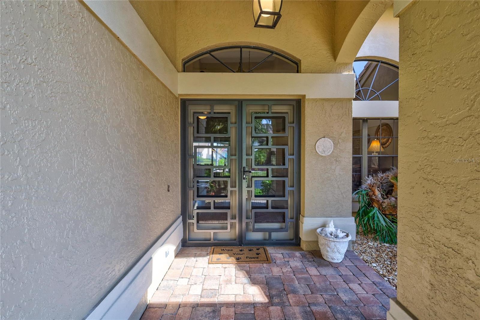 Image 5 of 97 For 105 Inlets Boulevard 105