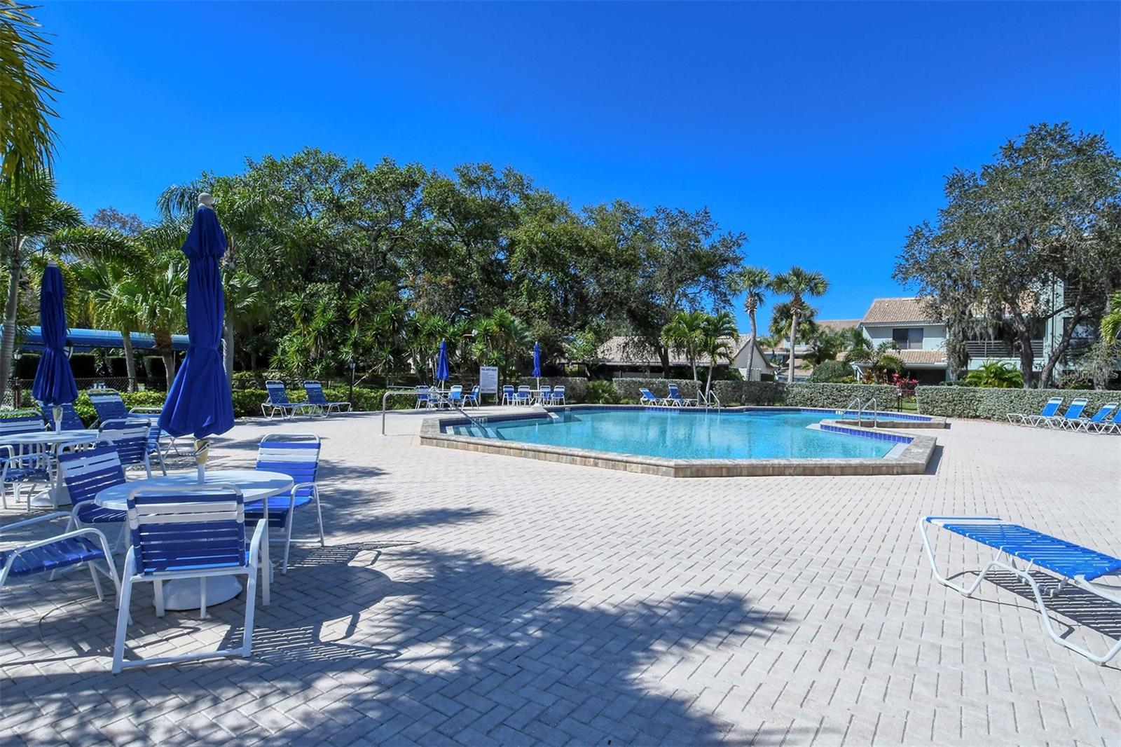 Image 76 of 97 For 105 Inlets Boulevard 105