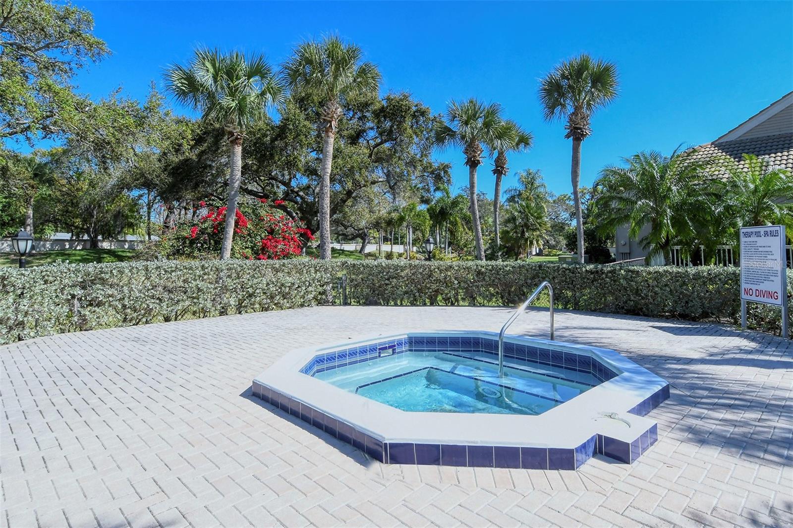 Image 78 of 97 For 105 Inlets Boulevard 105