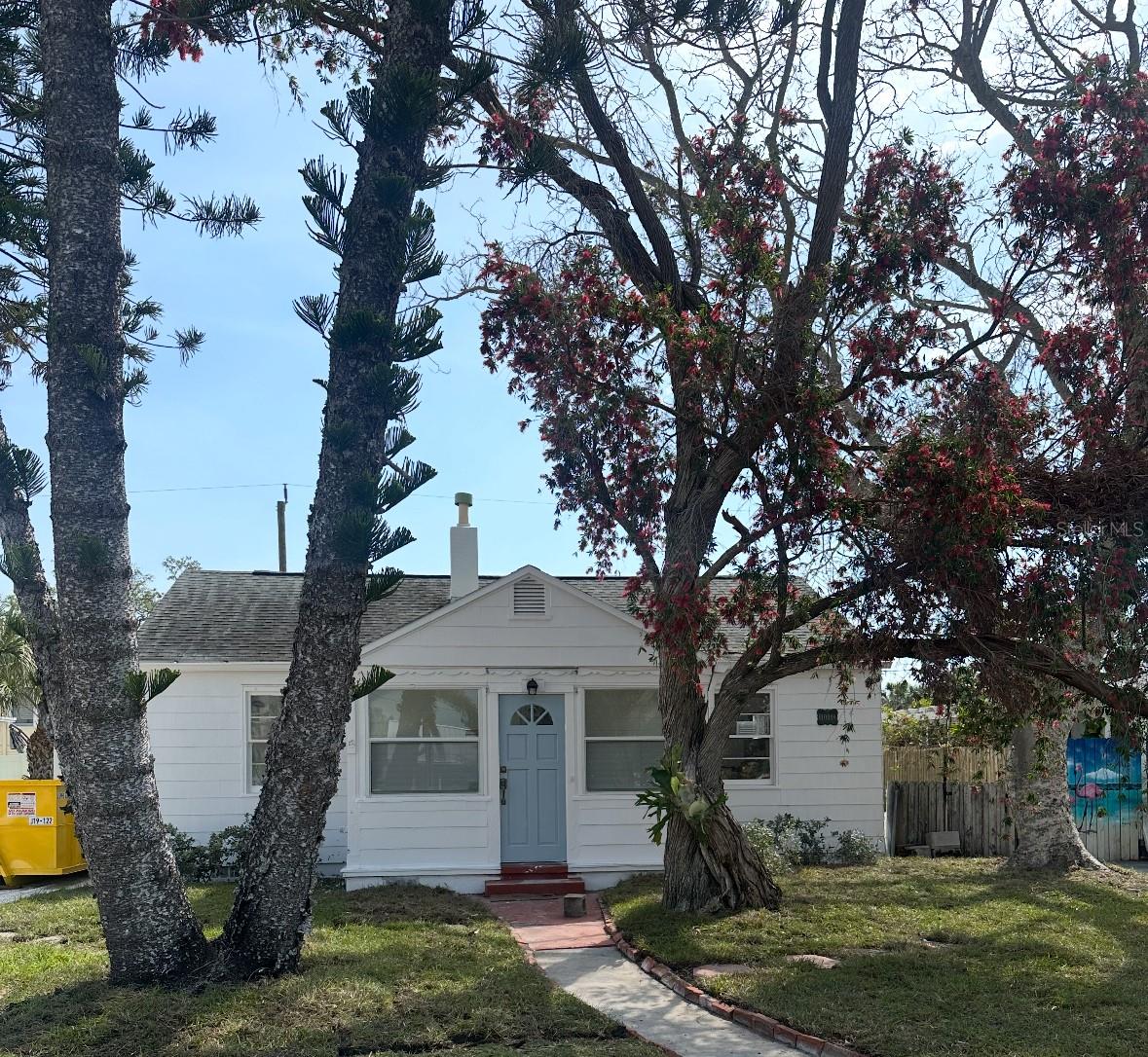 Listing Details for 3038 Dupont Street S, GULFPORT, FL 33707
