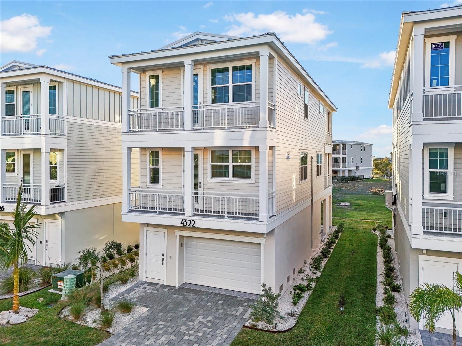 Image 22 of 29 For 4322 Marina View Way