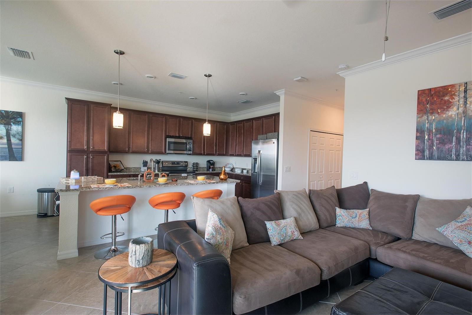 Image 20 of 37 For 17108 Vardon Terrace 401