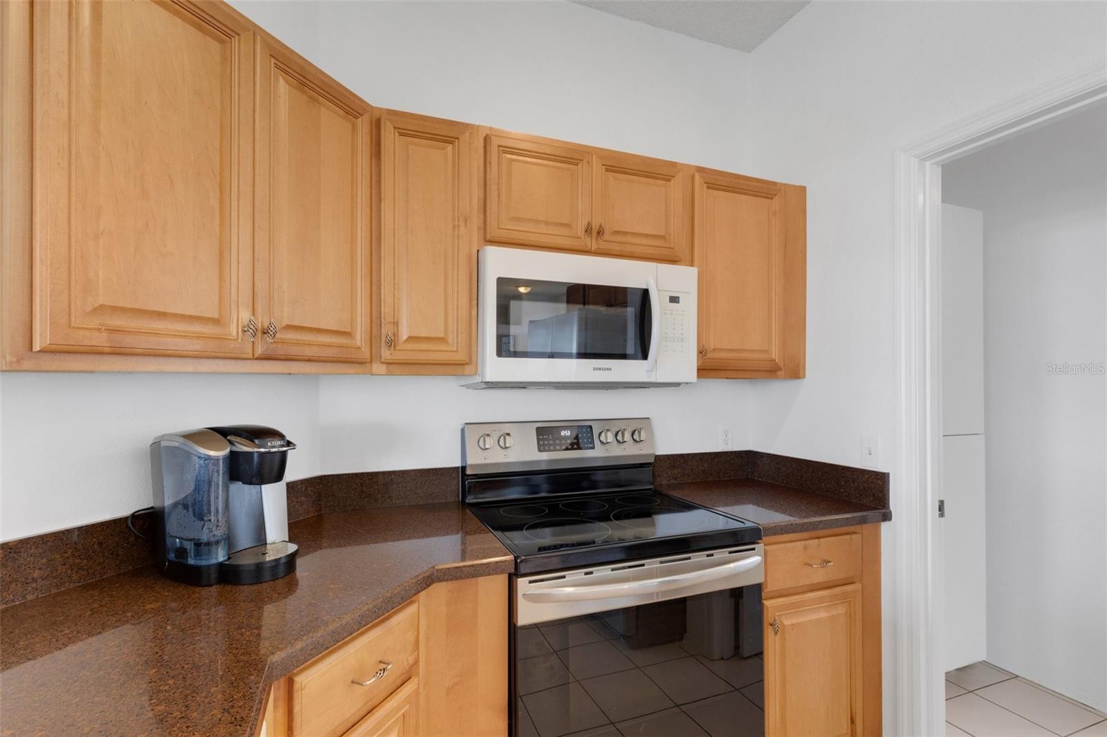 Image 18 of 69 For 9402 71st Avenue E