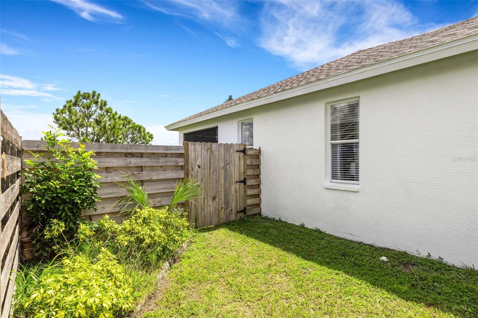 Image 64 of 69 For 9402 71st Avenue E