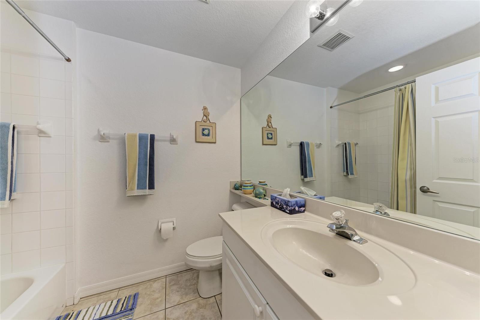 Image 24 of 45 For 6326 Grand Oak Circle 203