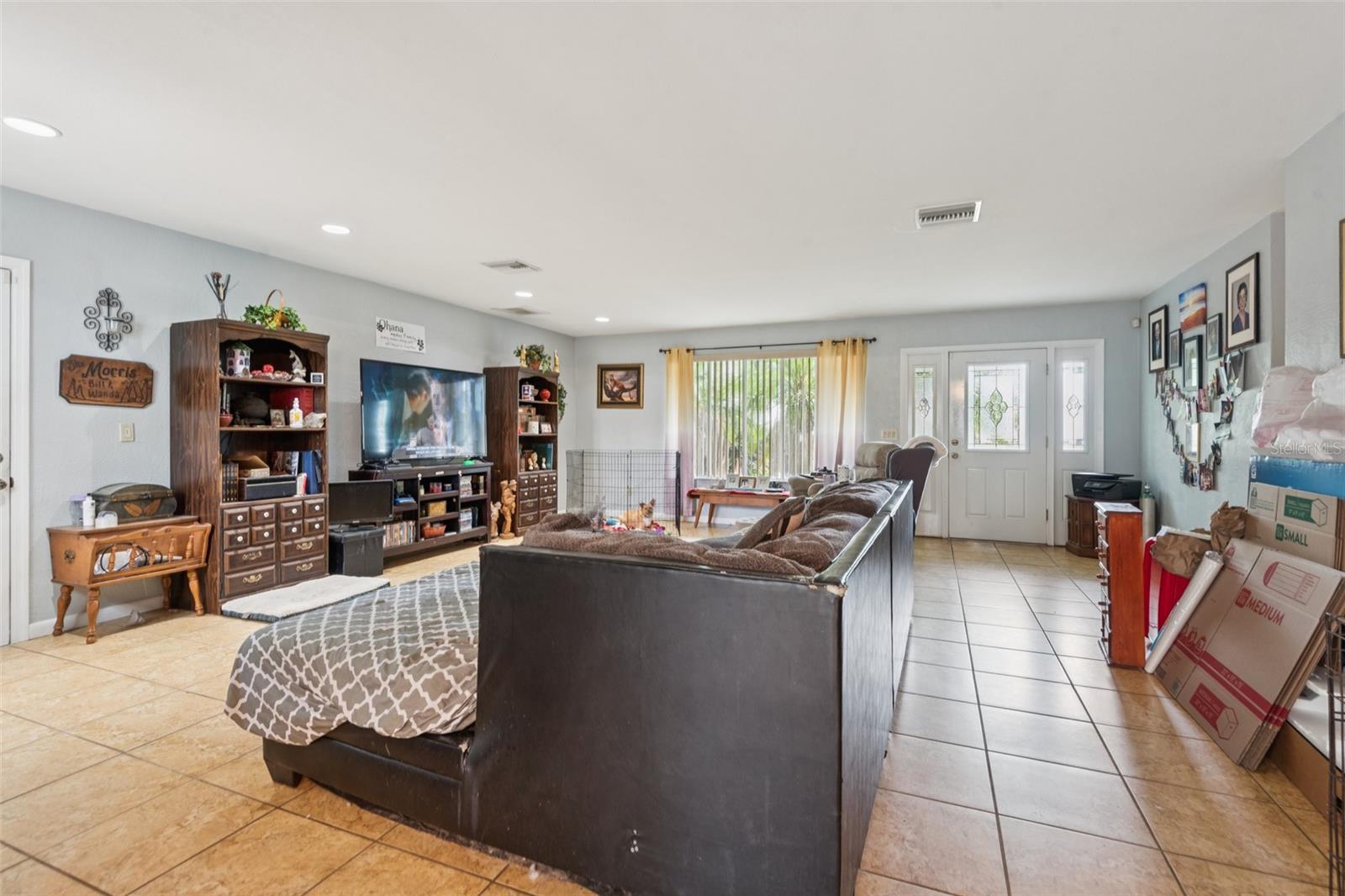 Image 3 of 26 For 225 Sherwood Lane