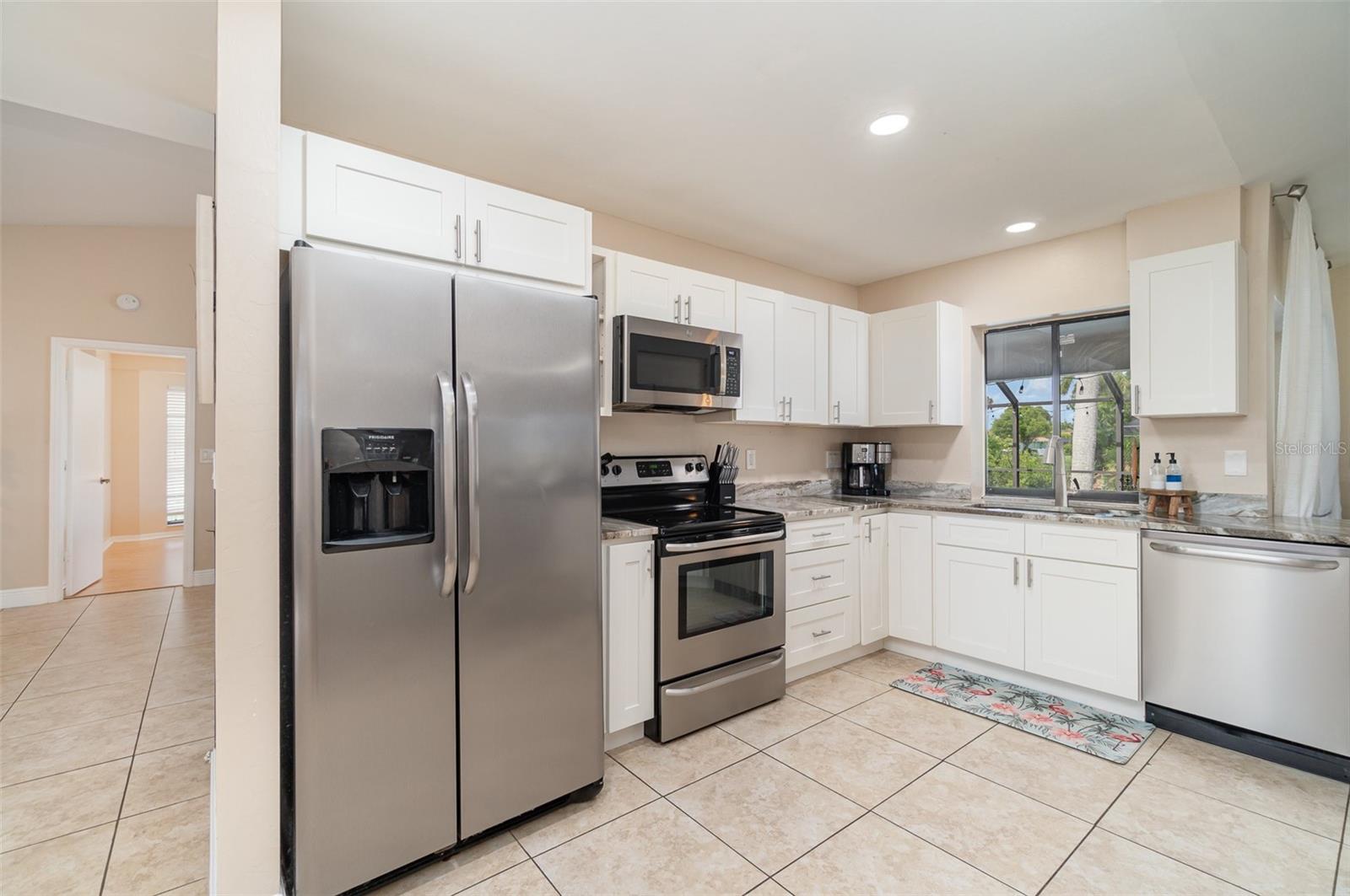 Image 5 of 29 For 3411 2nd Avenue