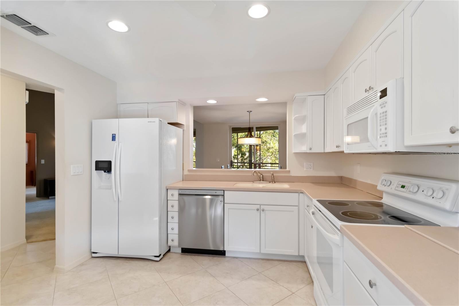 Image 12 of 60 For 6101 34th Street W 11c