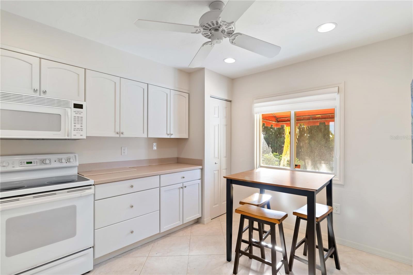 Image 14 of 60 For 6101 34th Street W 11c