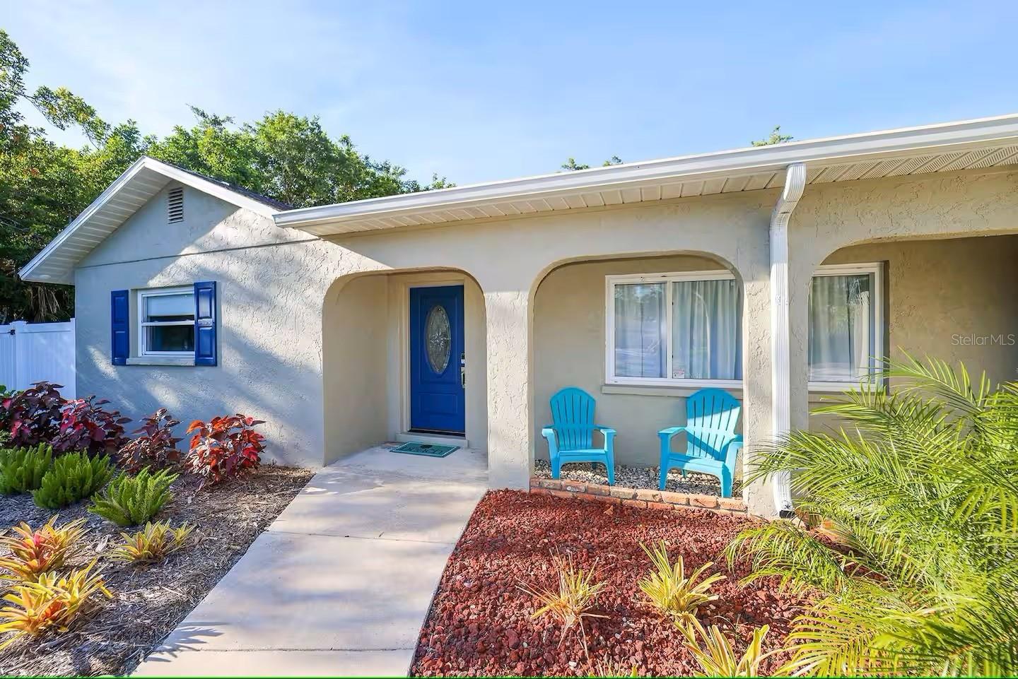 Image 3 of 45 For 8007 17th Avenue Nw