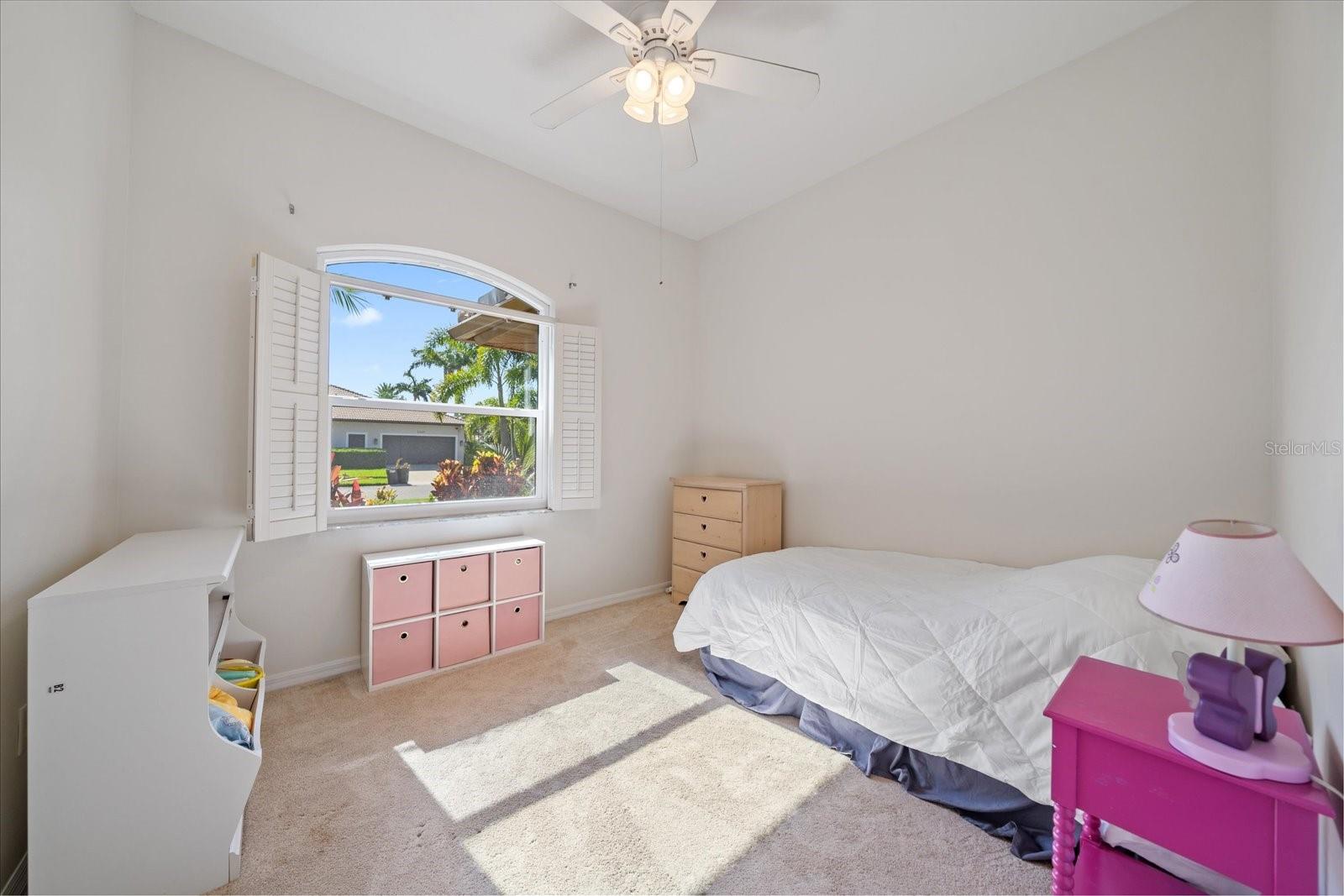 Image 30 of 48 For 5584 Eastwind Drive