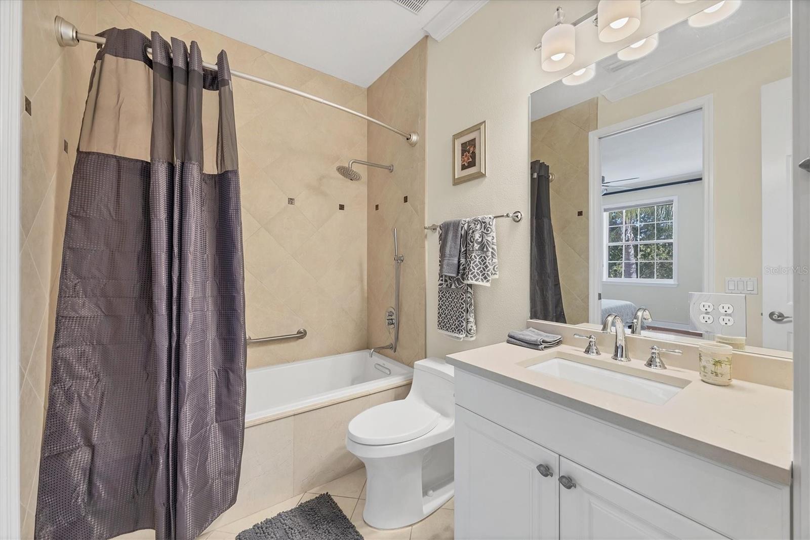 Image 25 of 48 For 3405 54th Drive W 103