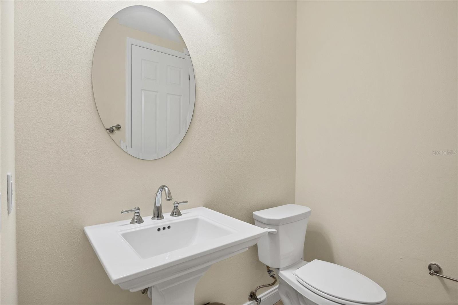 Image 28 of 48 For 3405 54th Drive W 103