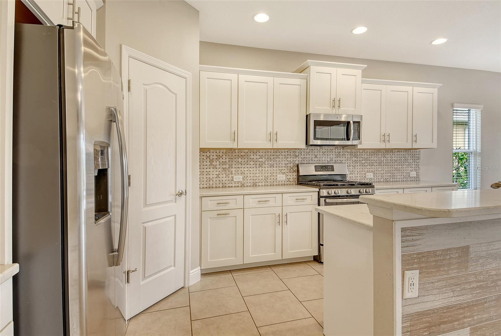 Image 10 of 37 For 12331 Halfmoon Lake Terrace
