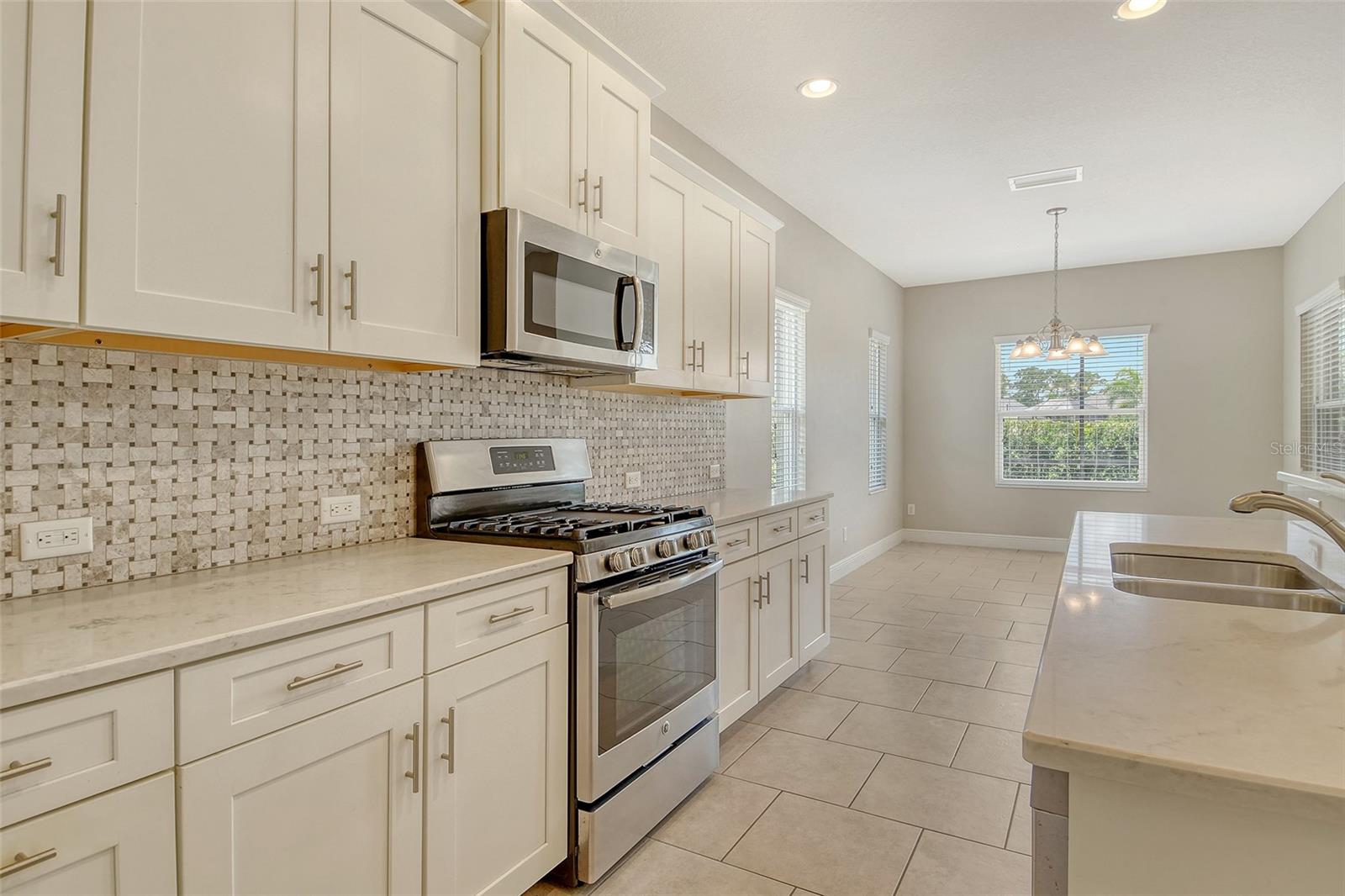 Image 12 of 37 For 12331 Halfmoon Lake Terrace