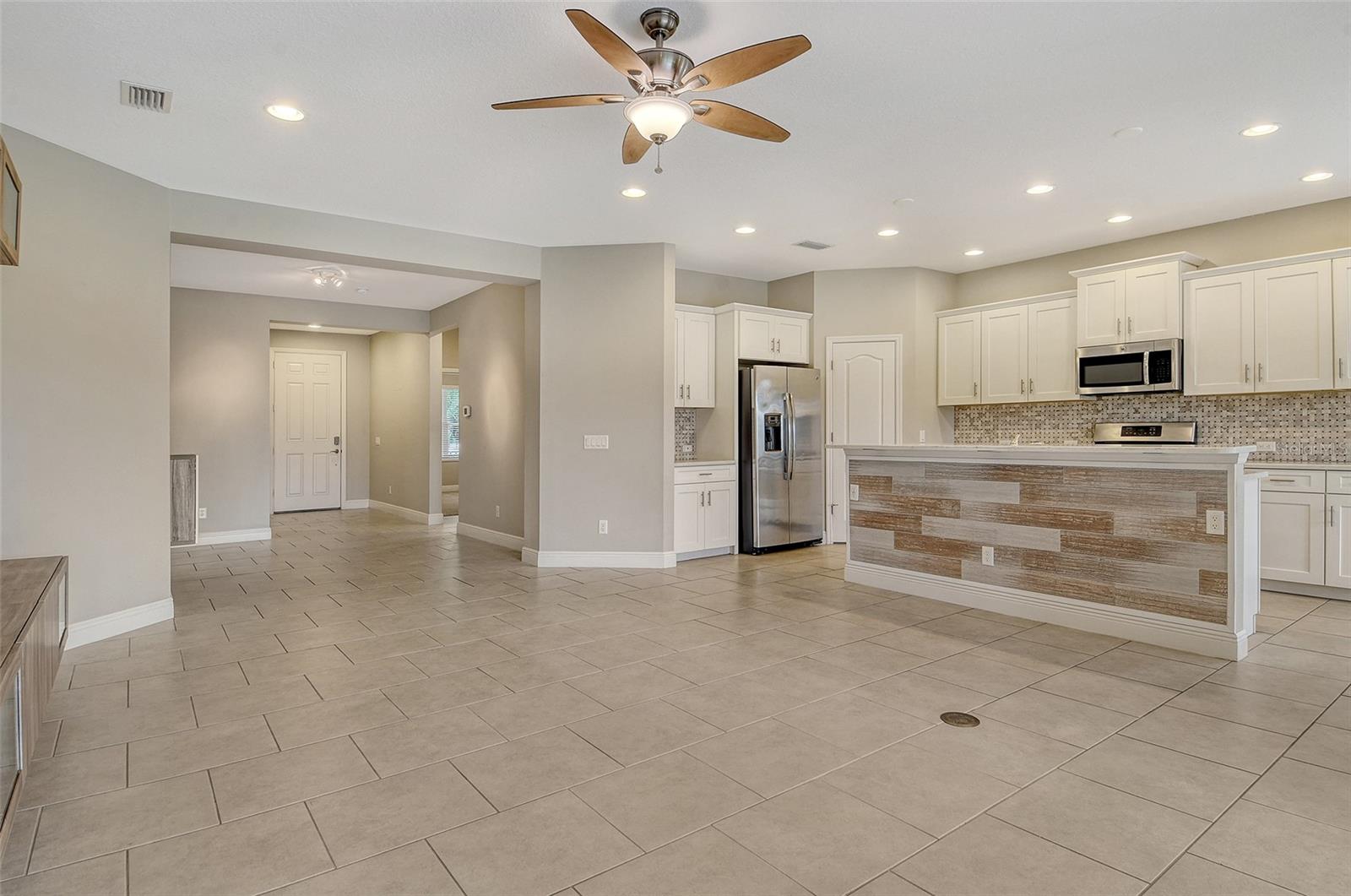 Image 9 of 37 For 12331 Halfmoon Lake Terrace