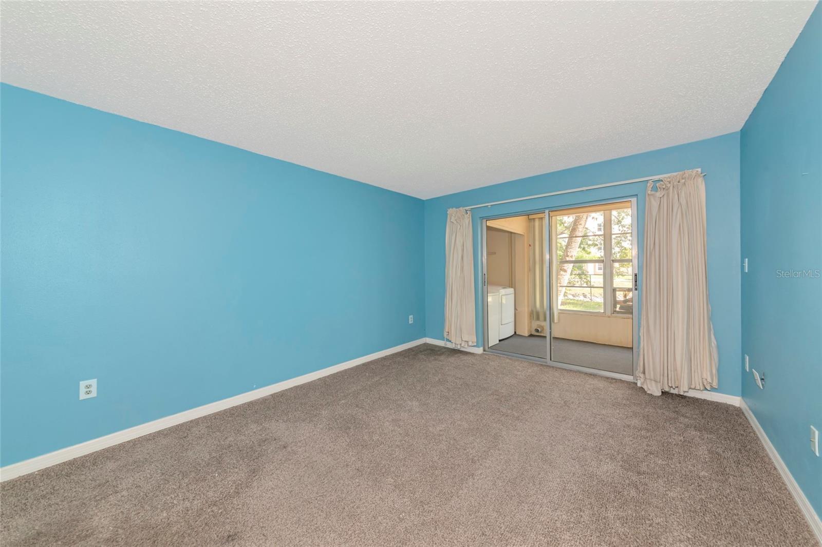Image 20 of 44 For 3072 Lake Bayshore Drive 119