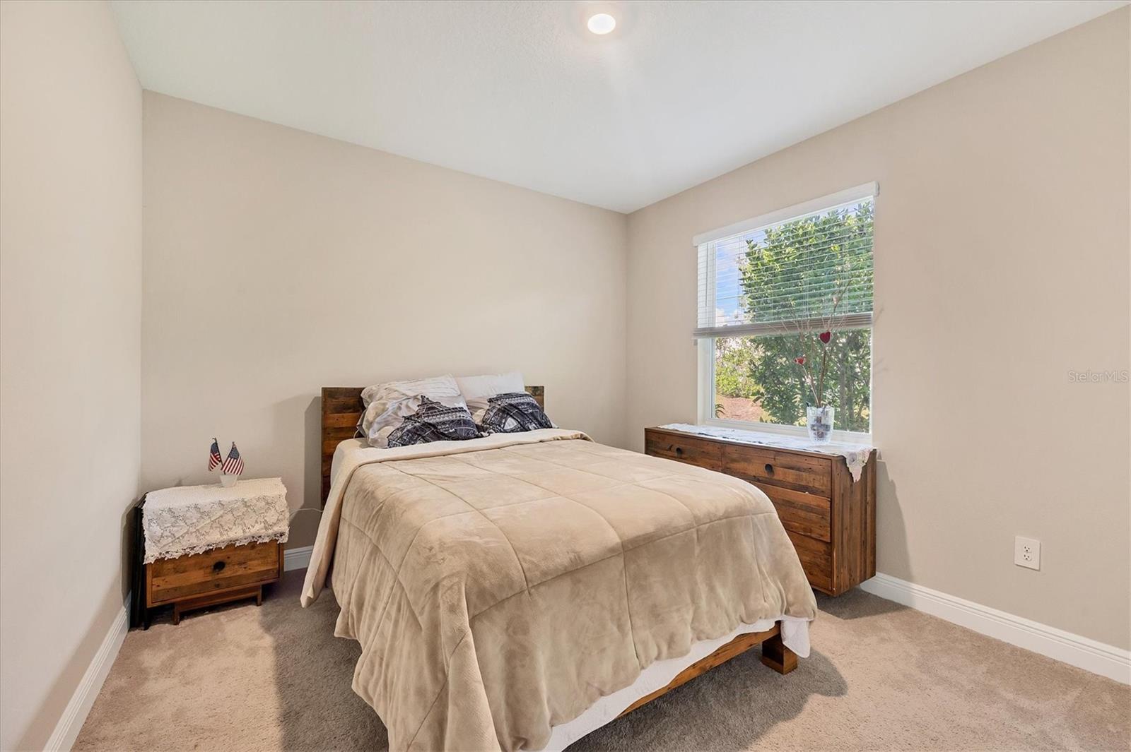 Image 28 of 86 For 16606 Barnwood Place