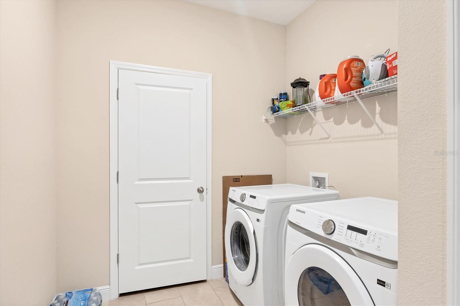 Image 33 of 86 For 16606 Barnwood Place