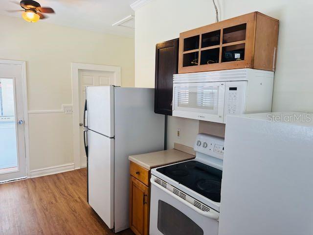 Image 4 of 14 For 1412 12th Avenue W