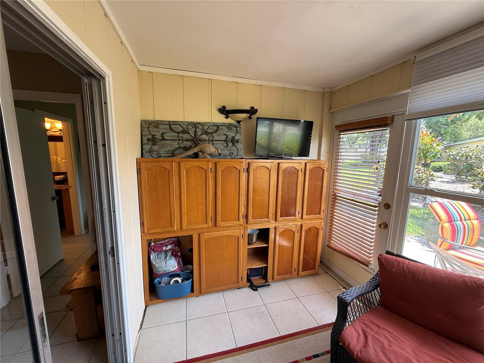 Image 21 of 30 For 390 301 Boulevard W 2c
