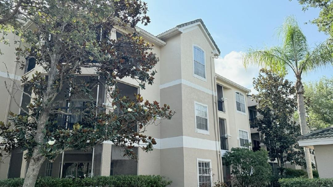 Image 18 of 34 For 5180 Northridge Rd  312