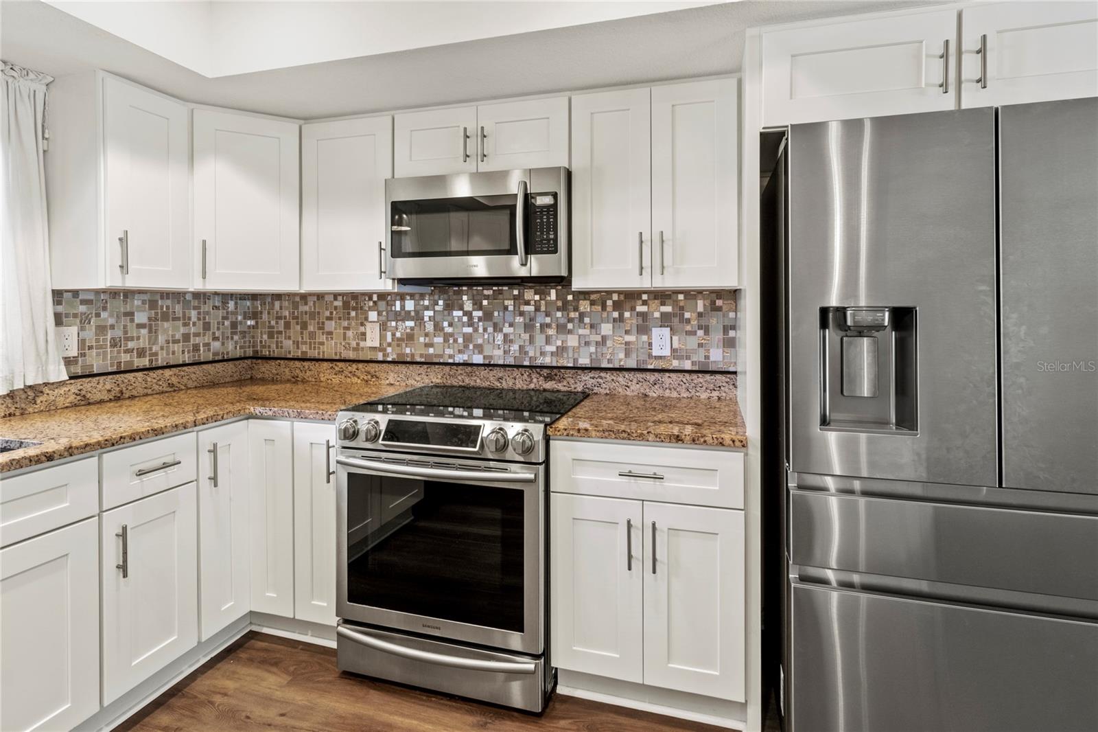 Image 11 of 53 For 2515 Huntington Avenue