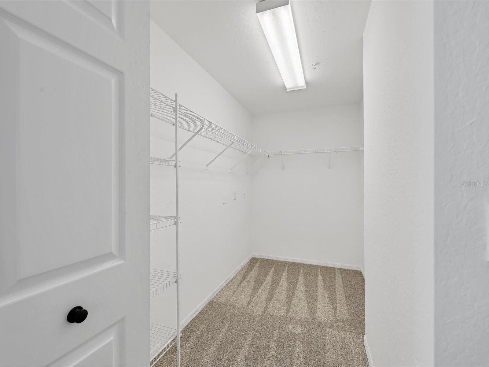 Image 23 of 44 For 8933 Manor Loop 105