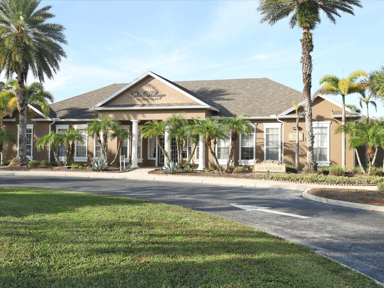 Image 33 of 44 For 8933 Manor Loop 105