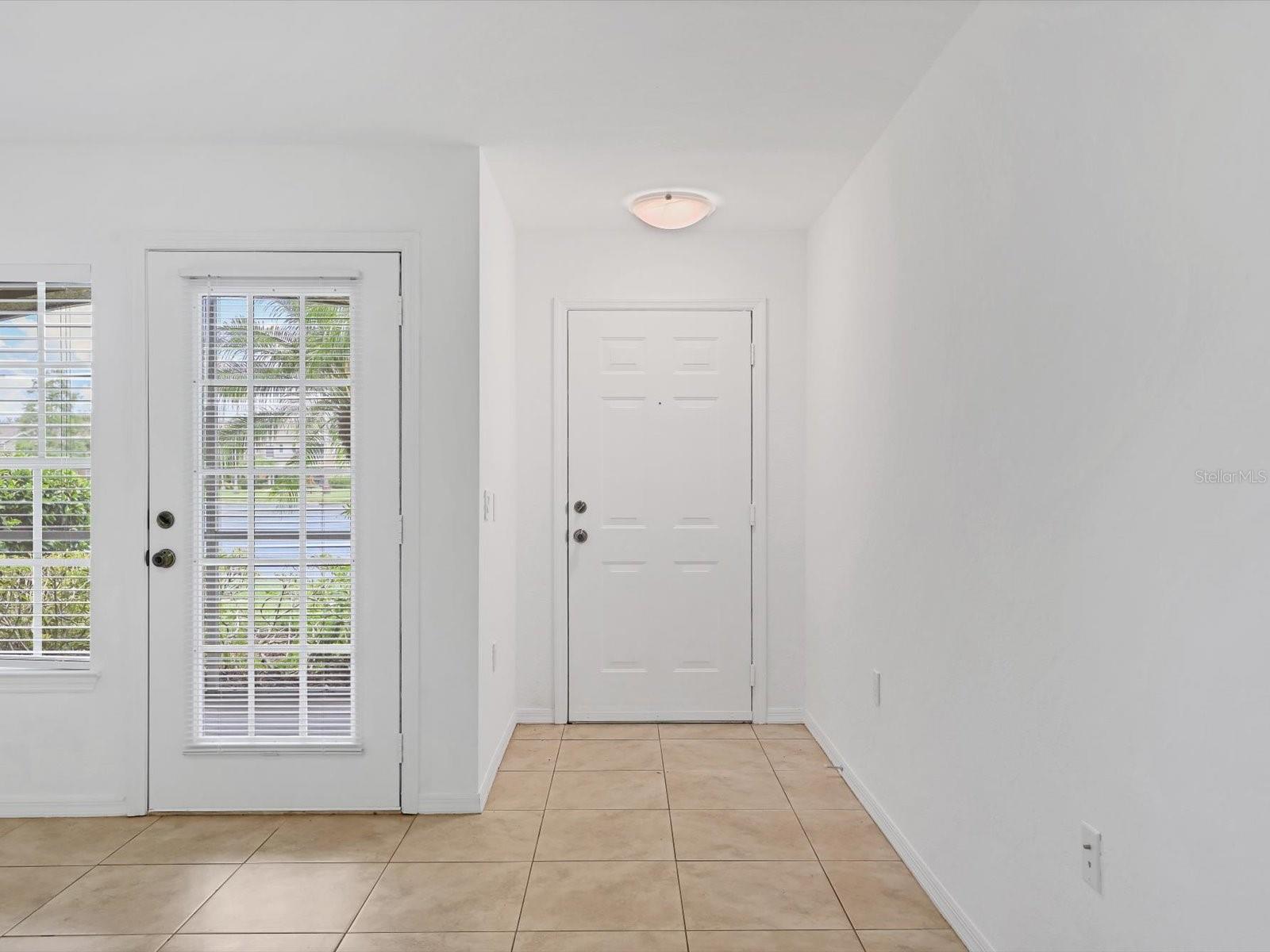 Image 7 of 44 For 8933 Manor Loop 105