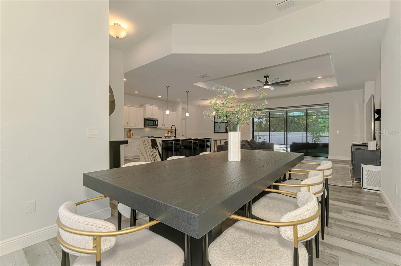 Image 16 of 65 For 2546 Malibu Lane