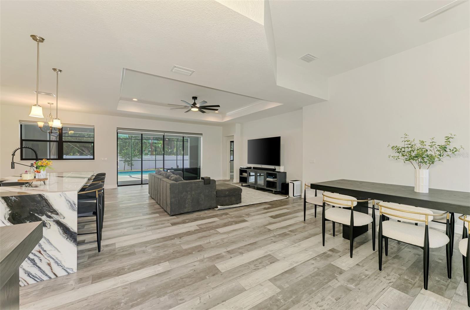 Image 19 of 65 For 2546 Malibu Lane