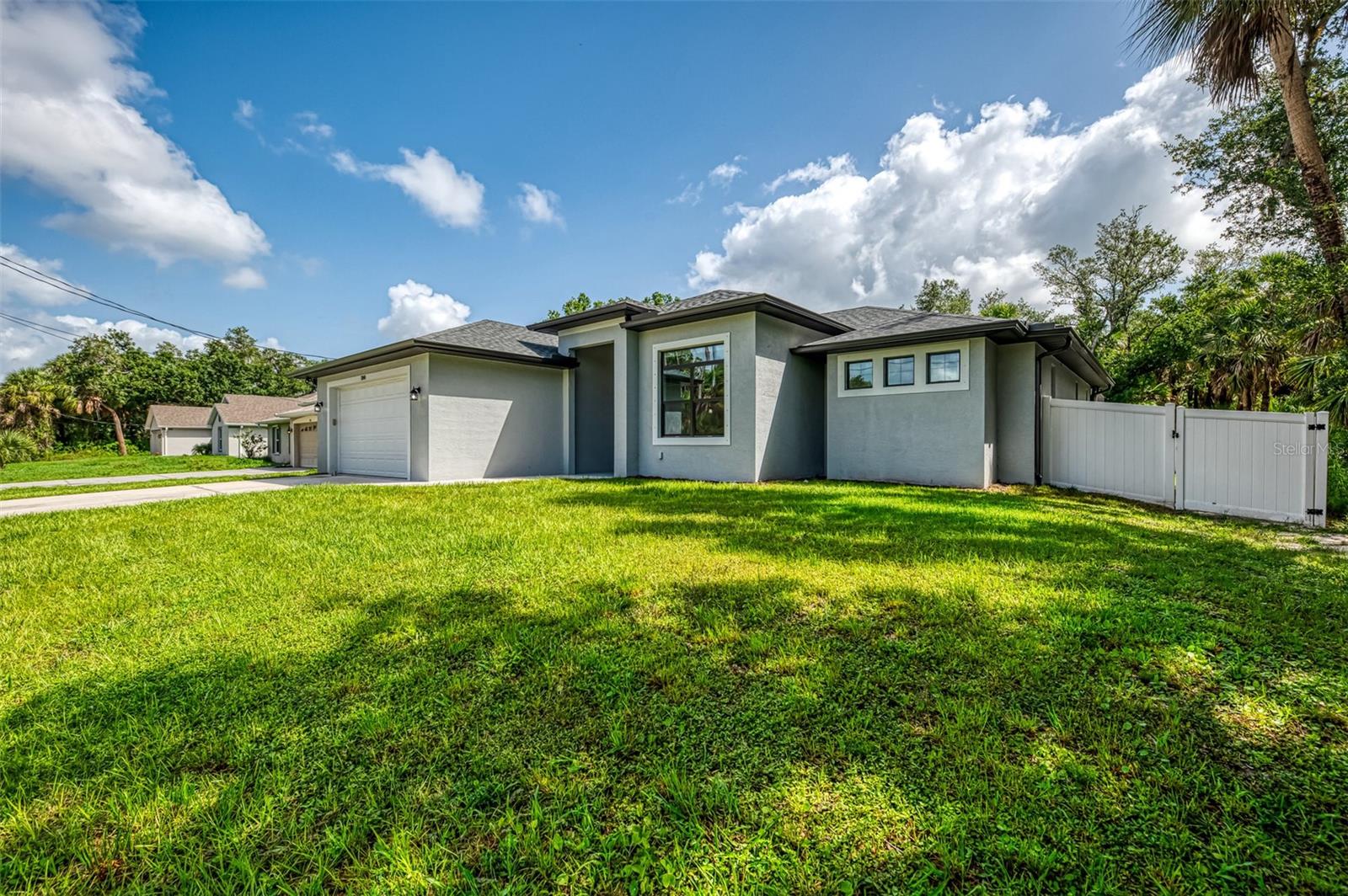Image 3 of 65 For 2546 Malibu Lane
