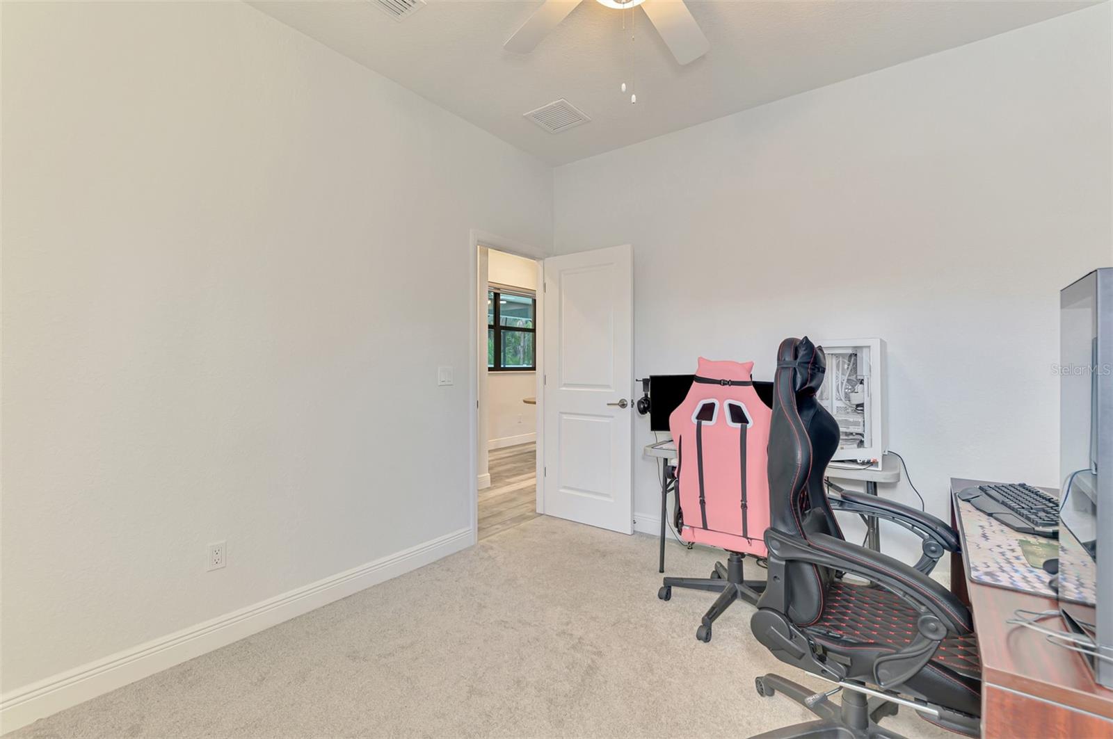 Image 42 of 65 For 2546 Malibu Lane