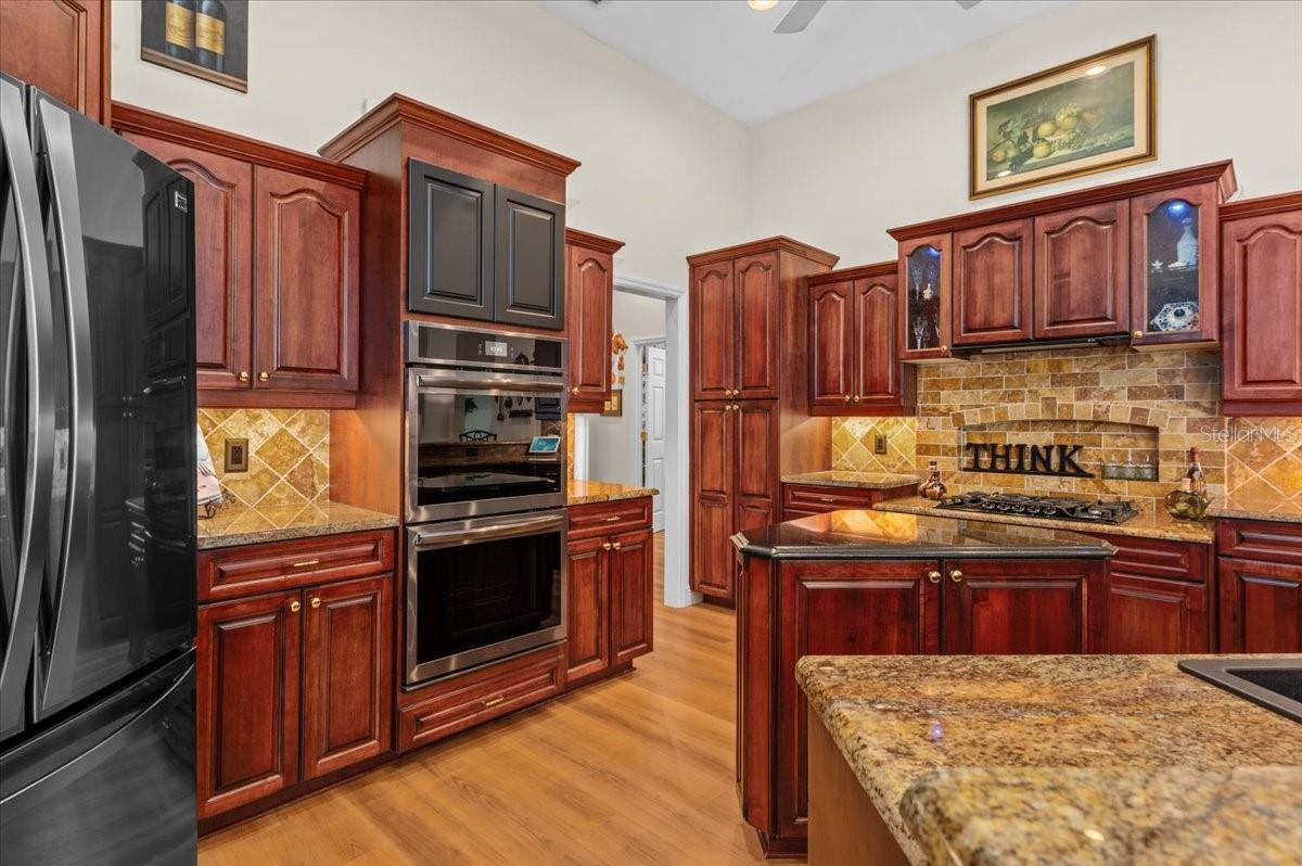 Image 19 of 100 For 7513 Coventry Court