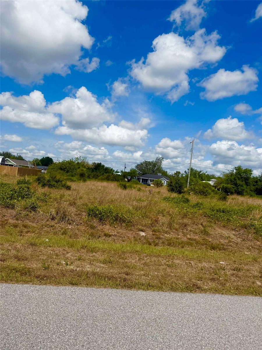 Image 4 of 7 For 29276 Meadowlark Lane