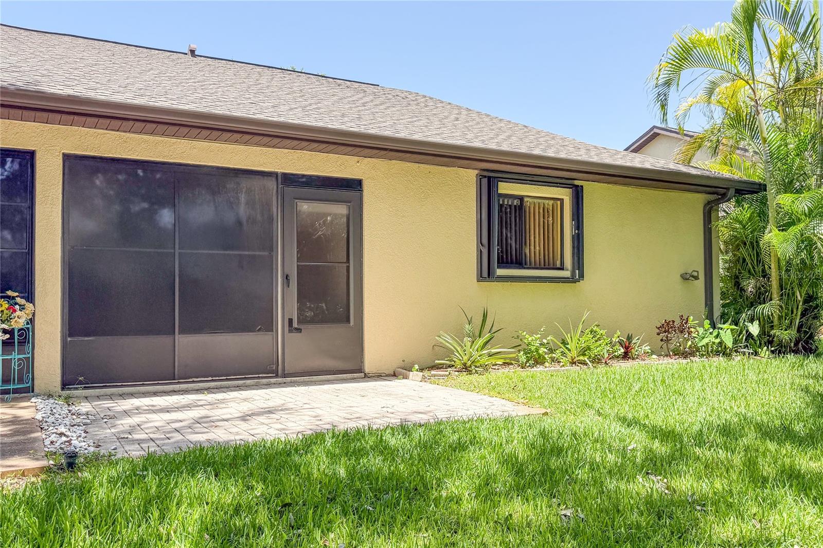 Image 6 of 52 For 3311 39th Place W
