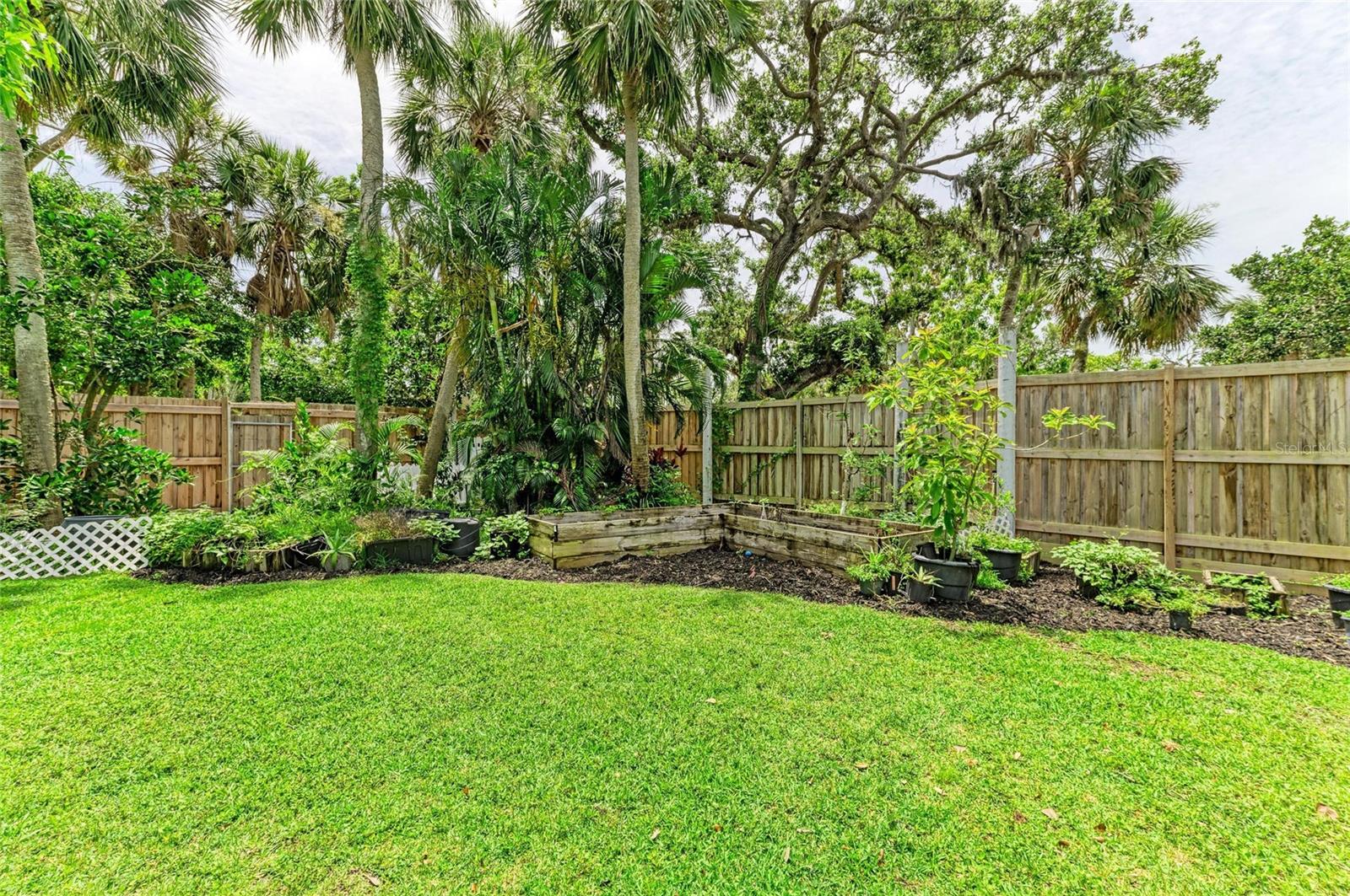 Image 81 of 95 For 8963 Fishermens Bay Drive