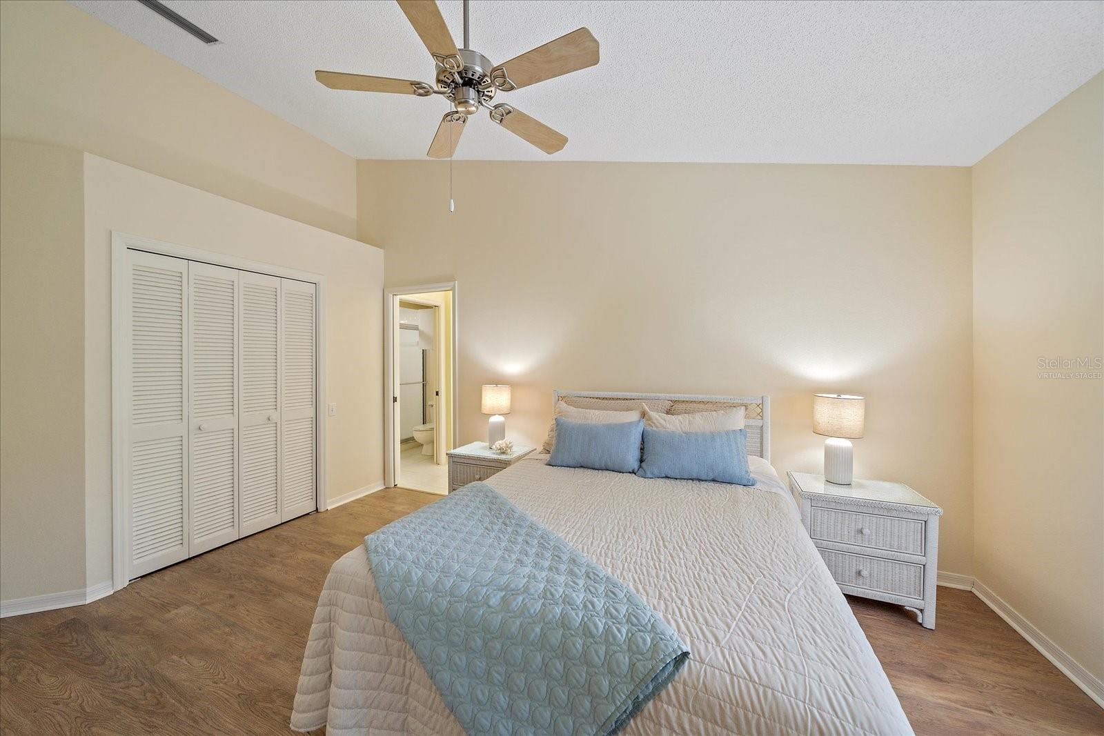 Image 15 of 63 For 8382 Creekview Lane