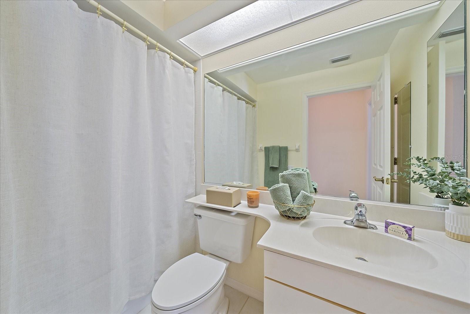 Image 25 of 63 For 8382 Creekview Lane