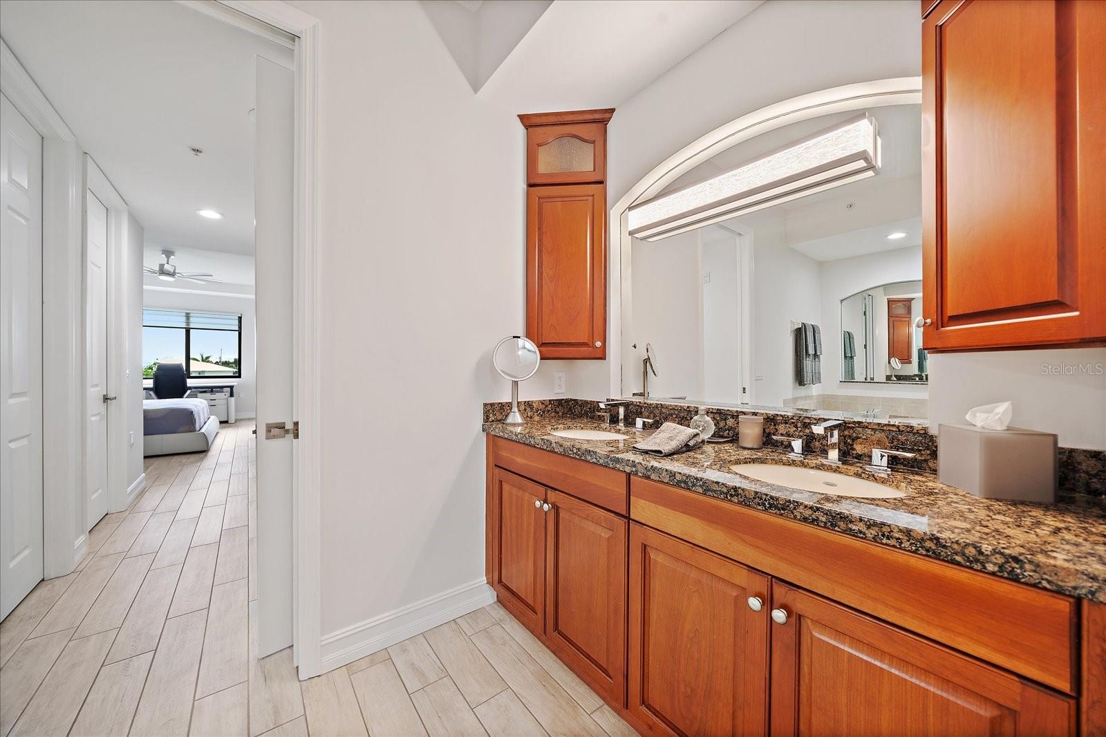 Image 26 of 70 For 88 Vivante Boulevard 203