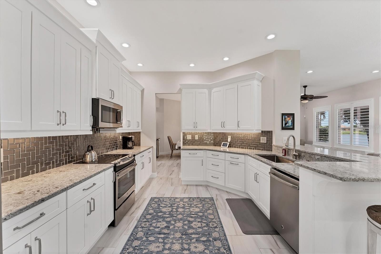Image 10 of 46 For 5142 51st Lane W