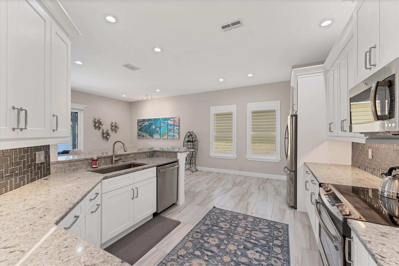 Image 11 of 46 For 5142 51st Lane W