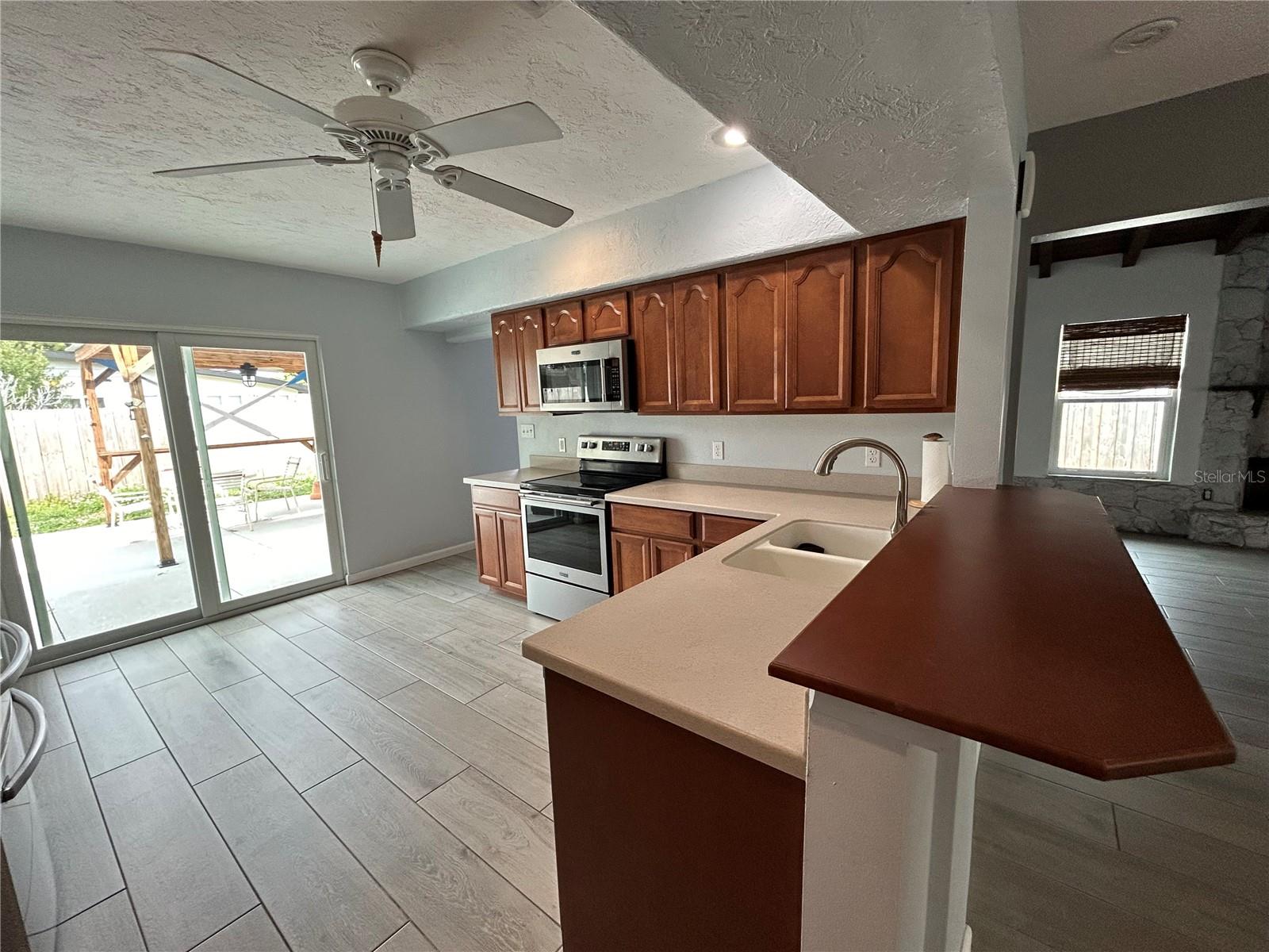 Image 5 of 33 For 406 47th Street Nw