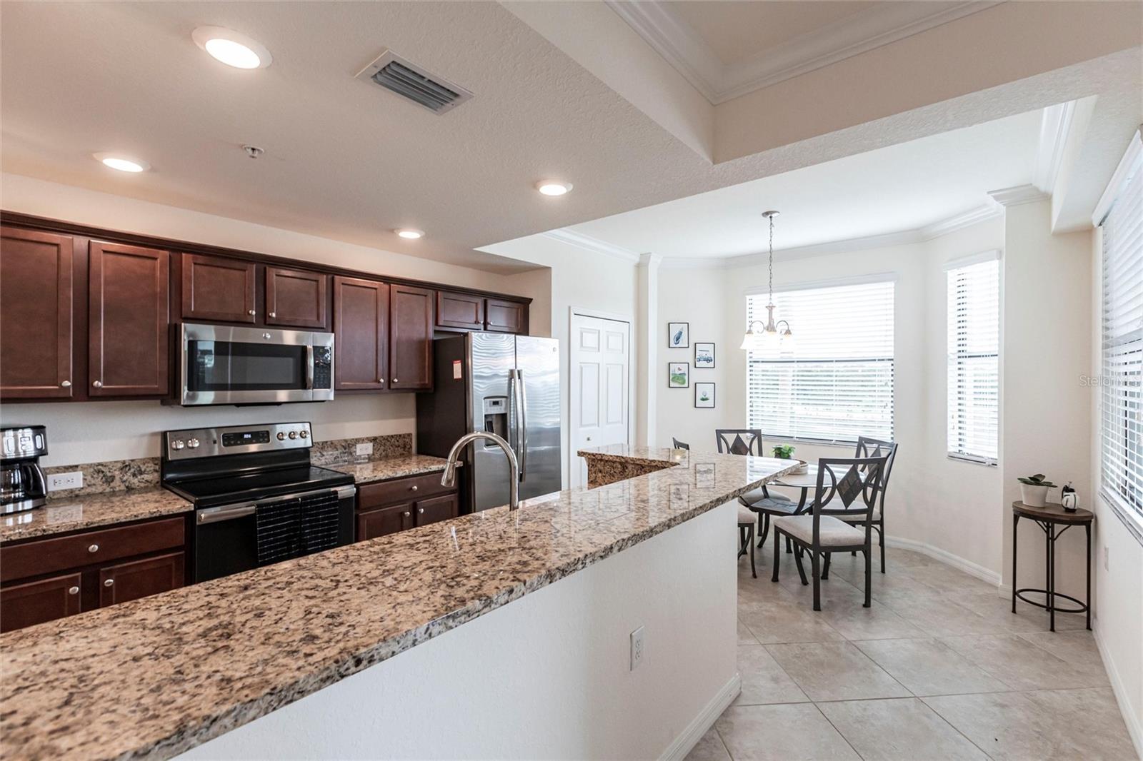 Image 12 of 52 For 16804 Vardon Terrace 307