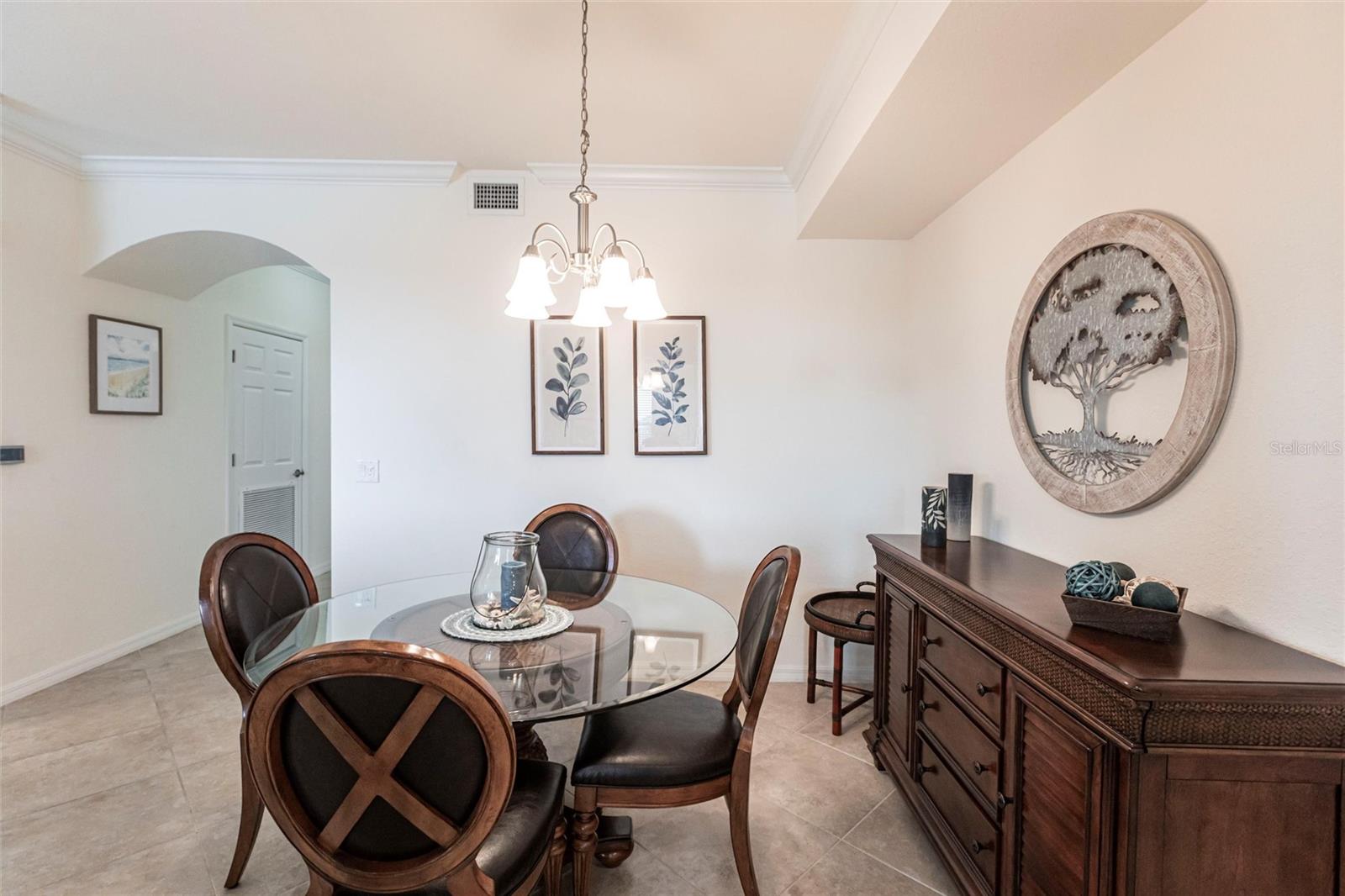 Image 16 of 52 For 16804 Vardon Terrace 307