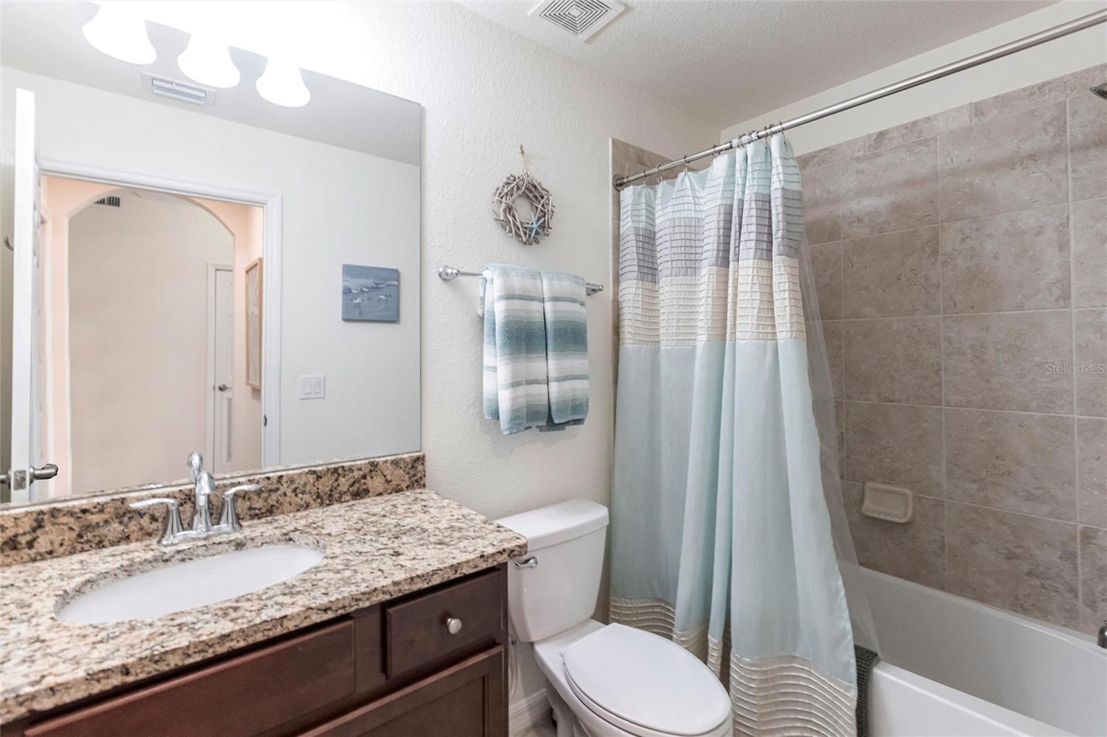 Image 25 of 52 For 16804 Vardon Terrace 307